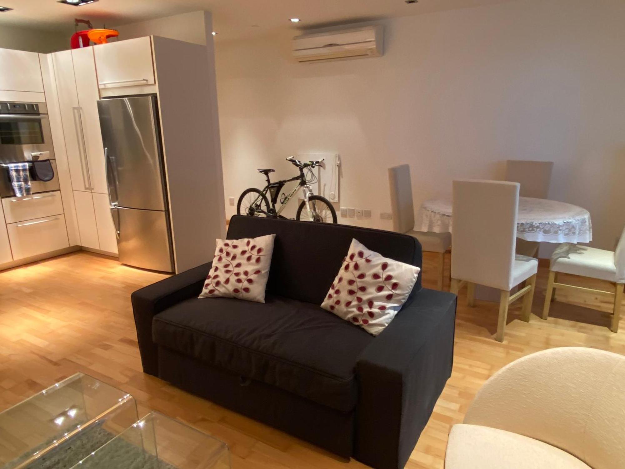 Swimming Pools Apartment In Ocean Village - 2 Bed 2 Bath Rock View غيبرالتار المظهر الخارجي الصورة