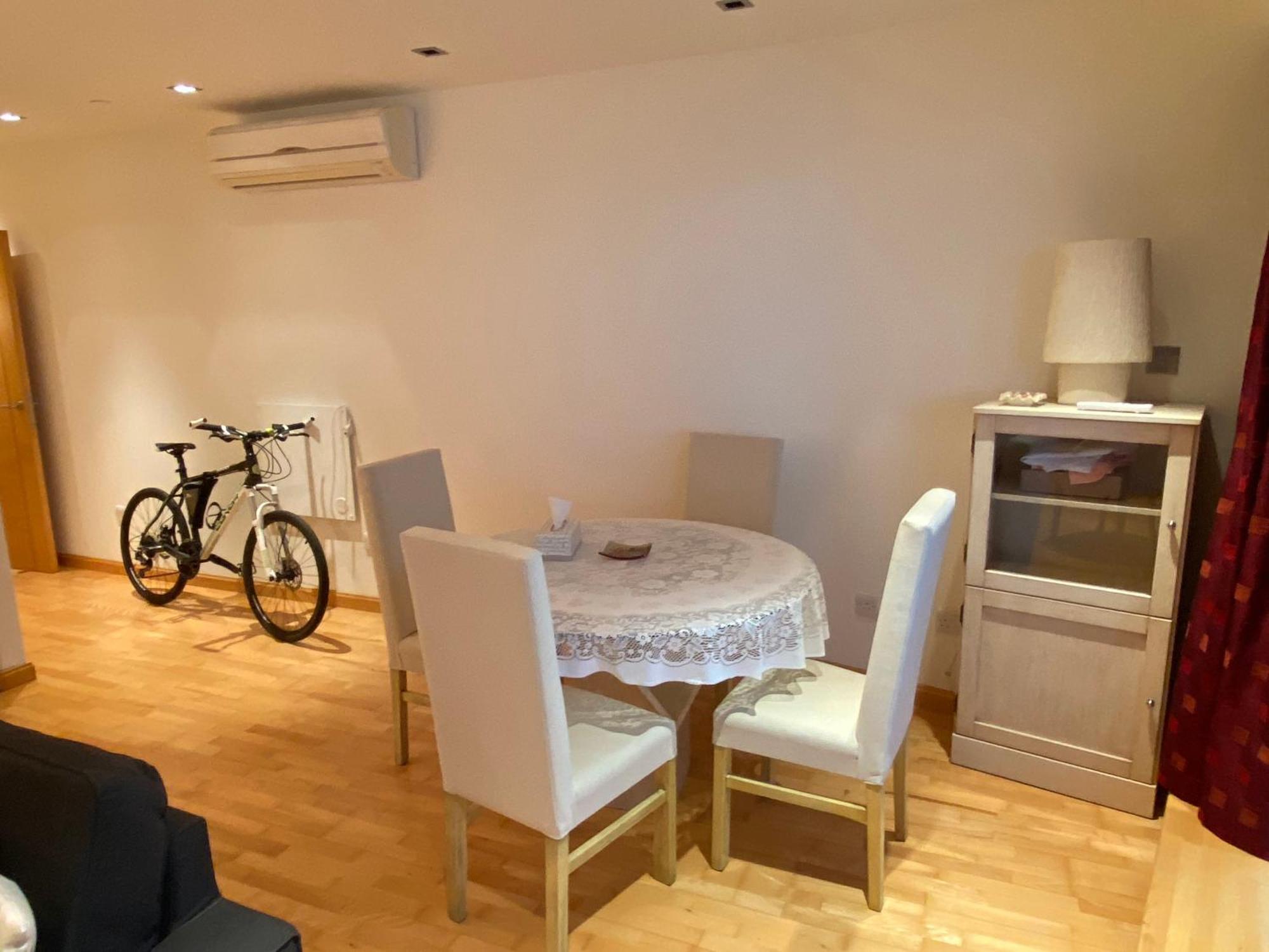 Swimming Pools Apartment In Ocean Village - 2 Bed 2 Bath Rock View غيبرالتار المظهر الخارجي الصورة